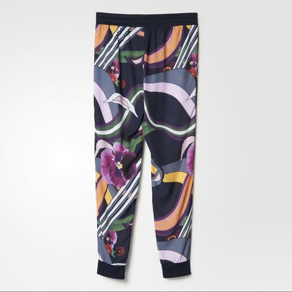 NWT Adidas Originals Az3239 Women Floral Burst Crepe Cuffed Pants Tights Size S - Picture 4 of 11